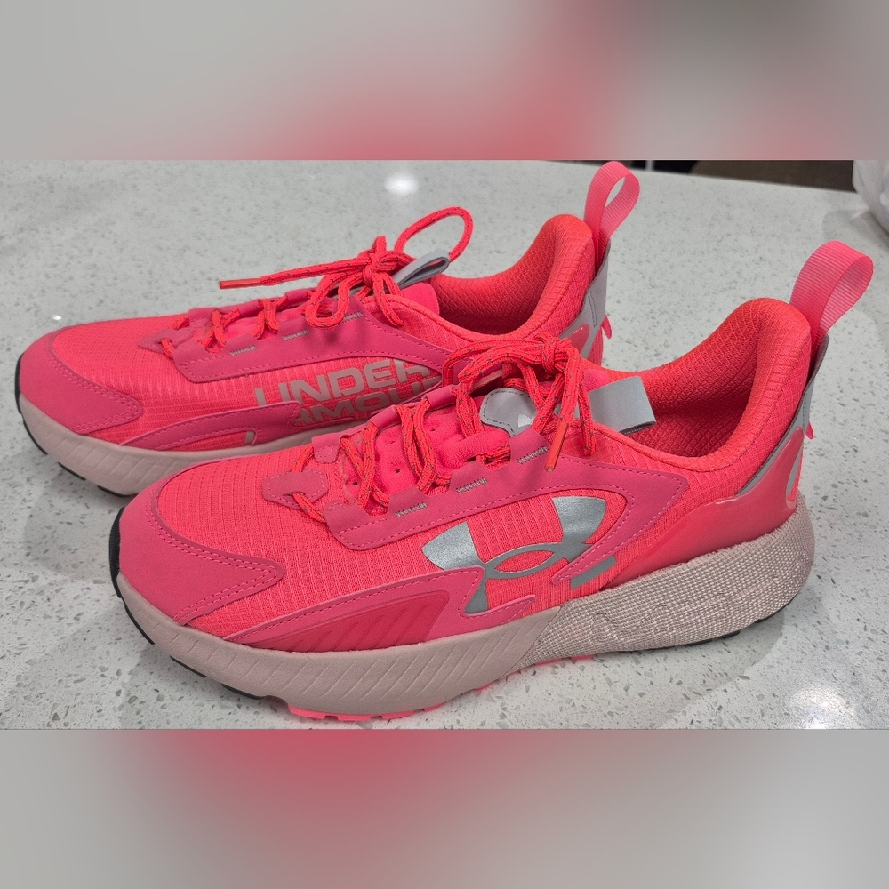 NEW unisex Hot Pink Under Armour Tennis Shoes